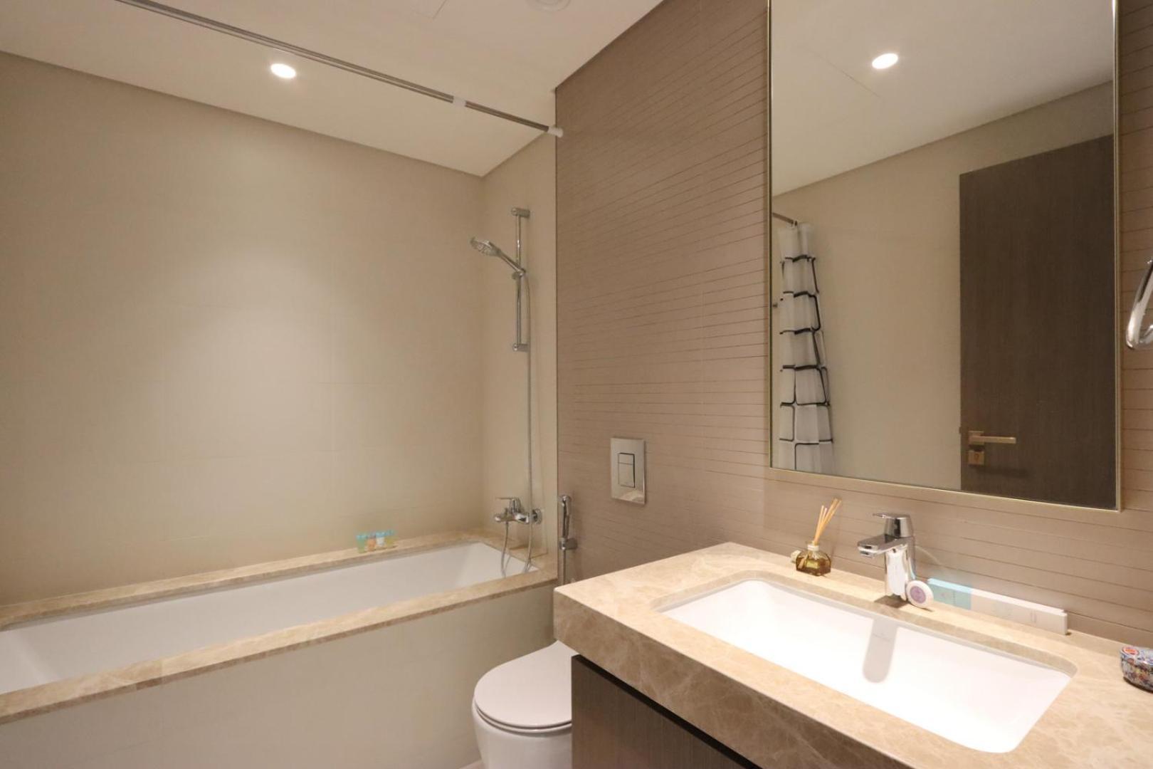Livbnb-2br Iconic Living In Grand Bleu * Dubaï