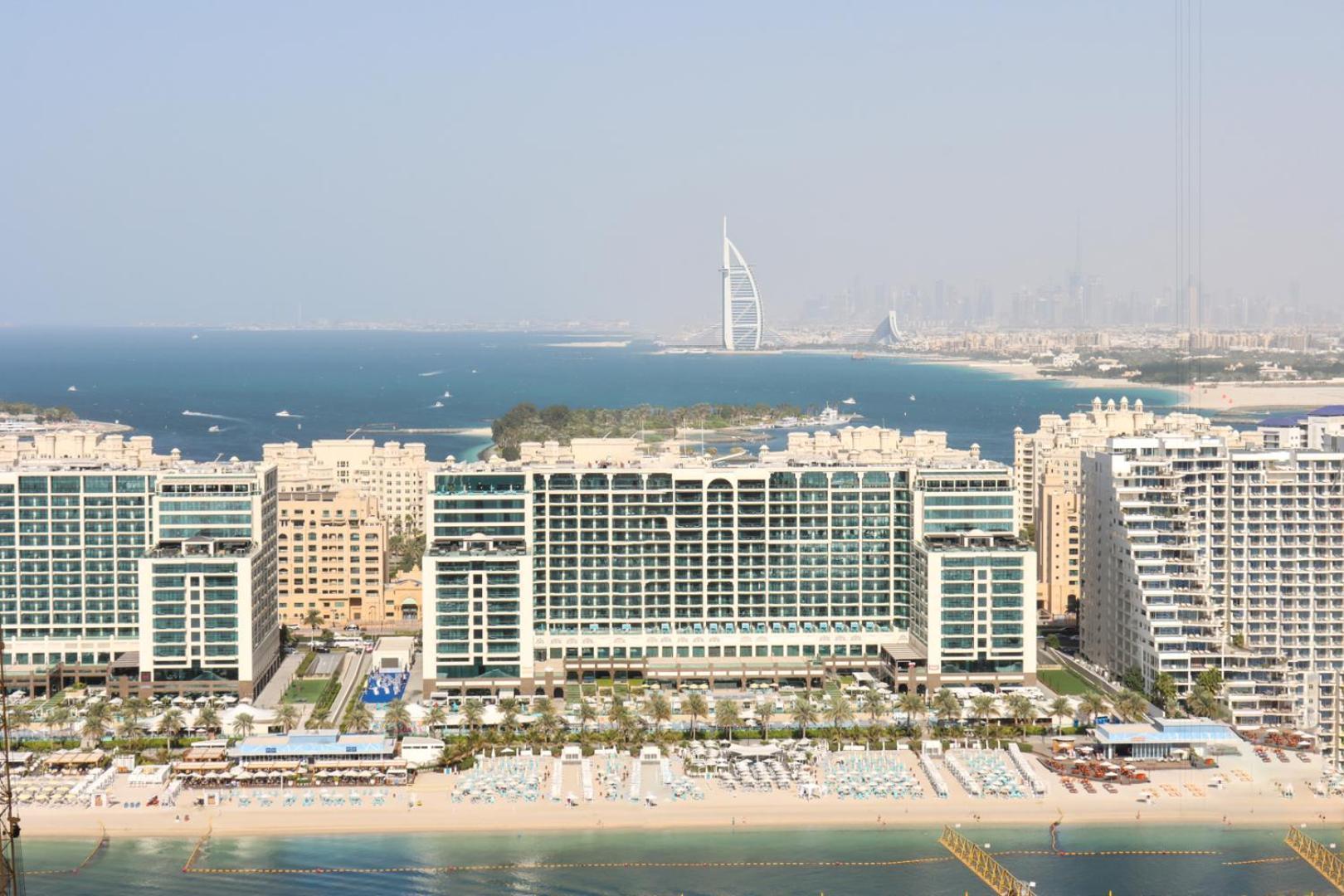Livbnb-2br Iconic Living In Grand Bleu Dubaï