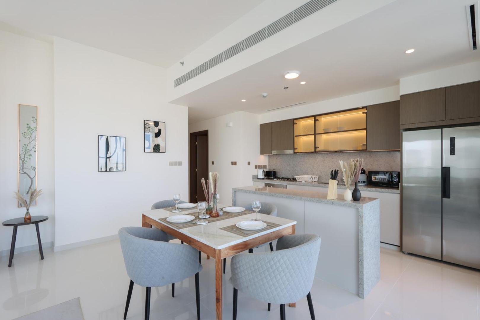 Livbnb-2br Iconic Living In Grand Bleu Dubaï