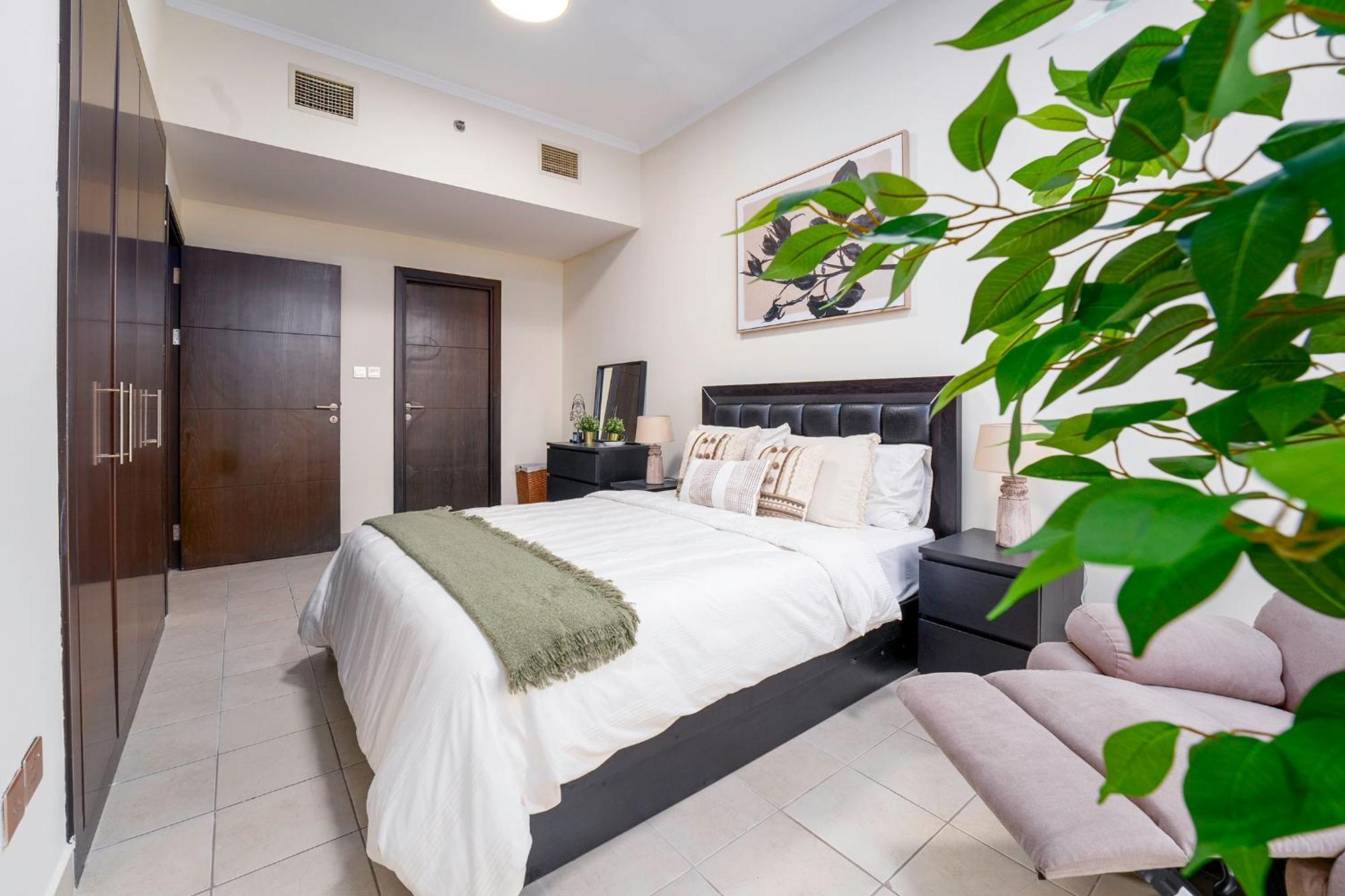 Marina Majesty- Homely & Cozy 2br, Canalview, Location * Dubaï