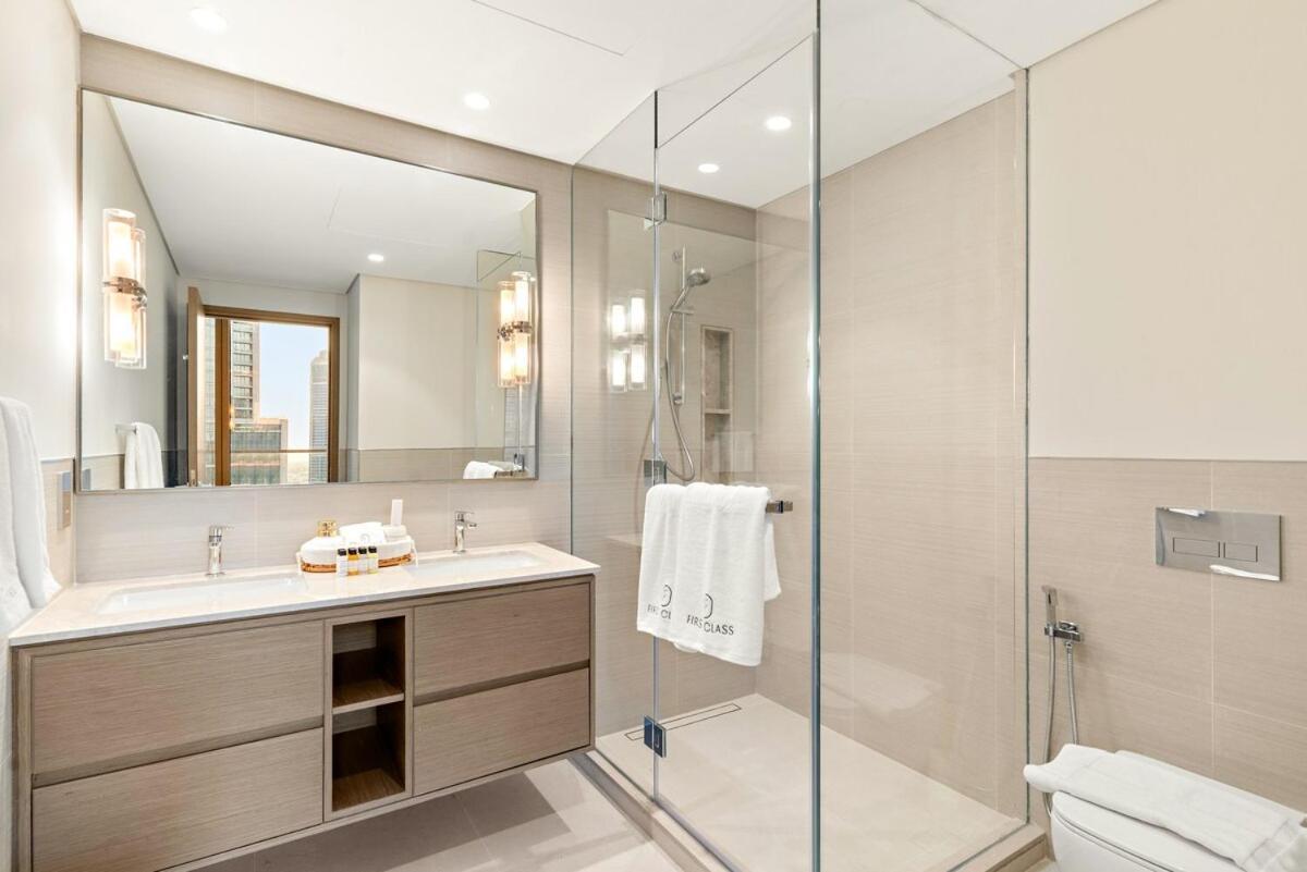Apartment First Class 2br Luxurious Burj Khalifa View Dubai