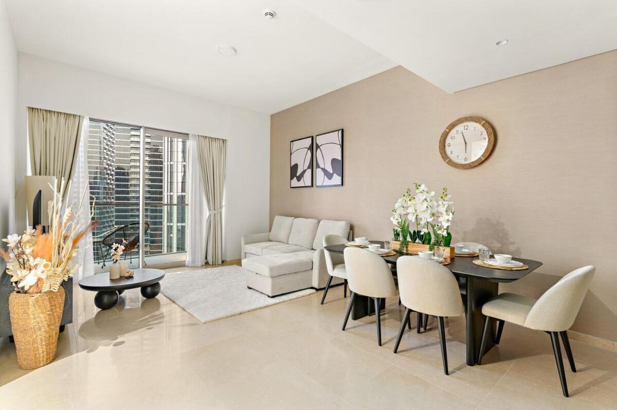 First Class 2br Luxurious Burj Khalifa View * Dubai