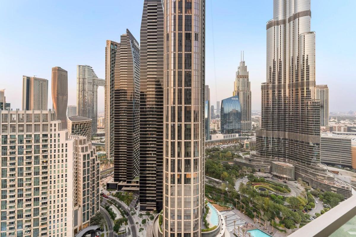 First Class 2br Luxurious Burj Khalifa View Apartment Dubai