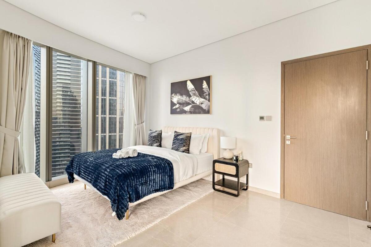 First Class 2br Luxurious Burj Khalifa View Dubai