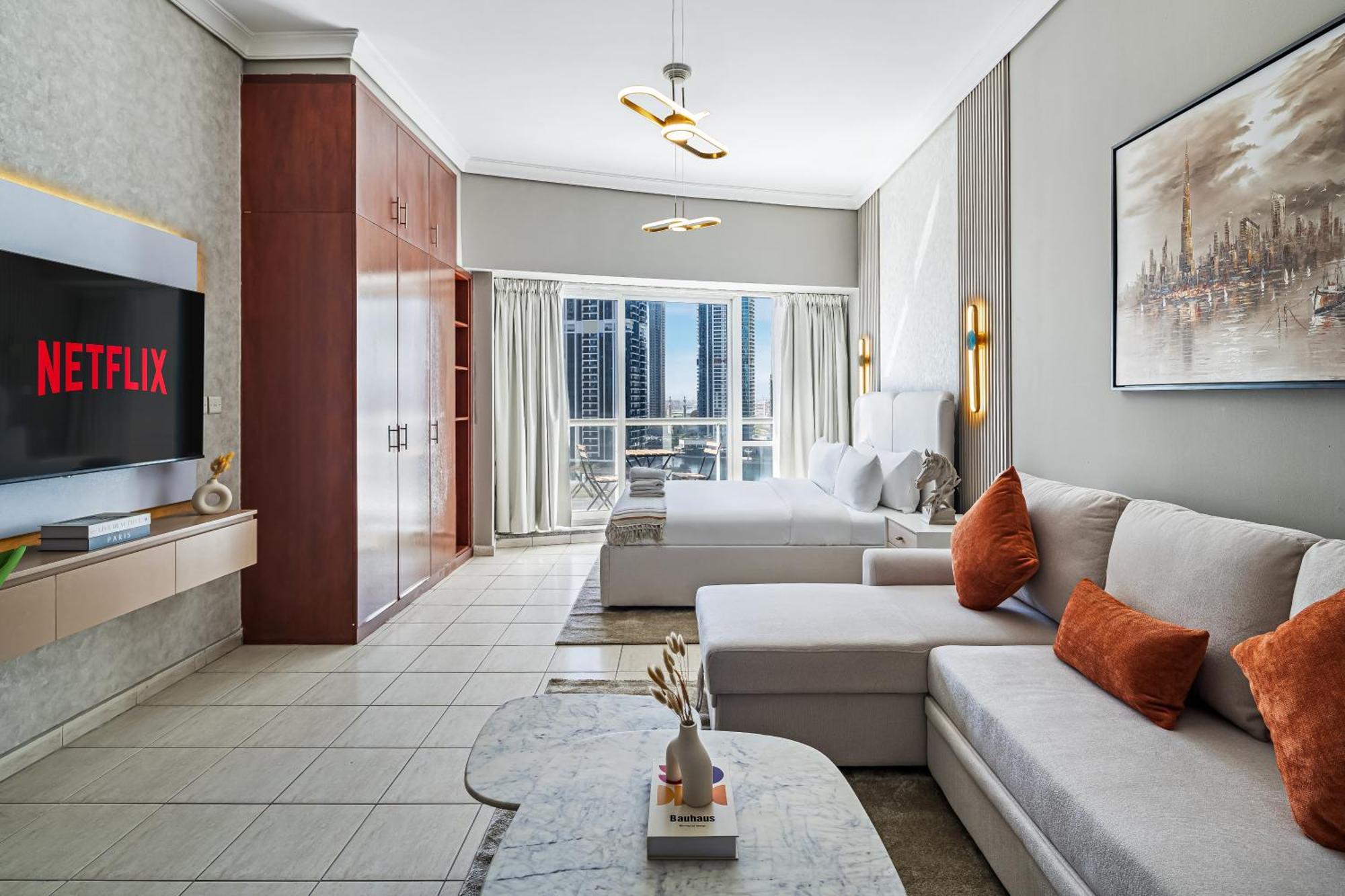 Brand New Furnished Terrace Jlt Appartement *
