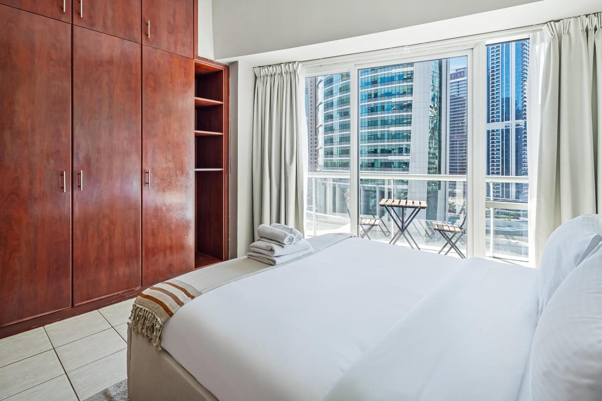 Brand New Furnished Terrace Jlt Dubaï