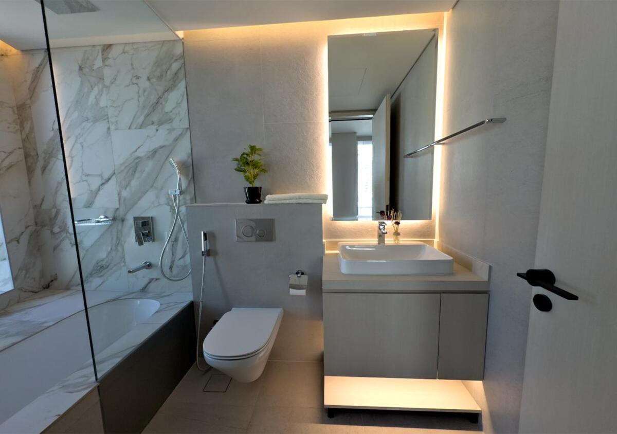 Luxury Full Marina View 1 Bedroom Hall & Infinity Pool On Marina Walk *