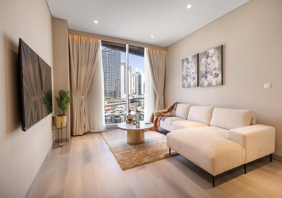 Luxury Full Marina View 1 Bedroom Hall & Infinity Pool On Marina Walk * Dubaï