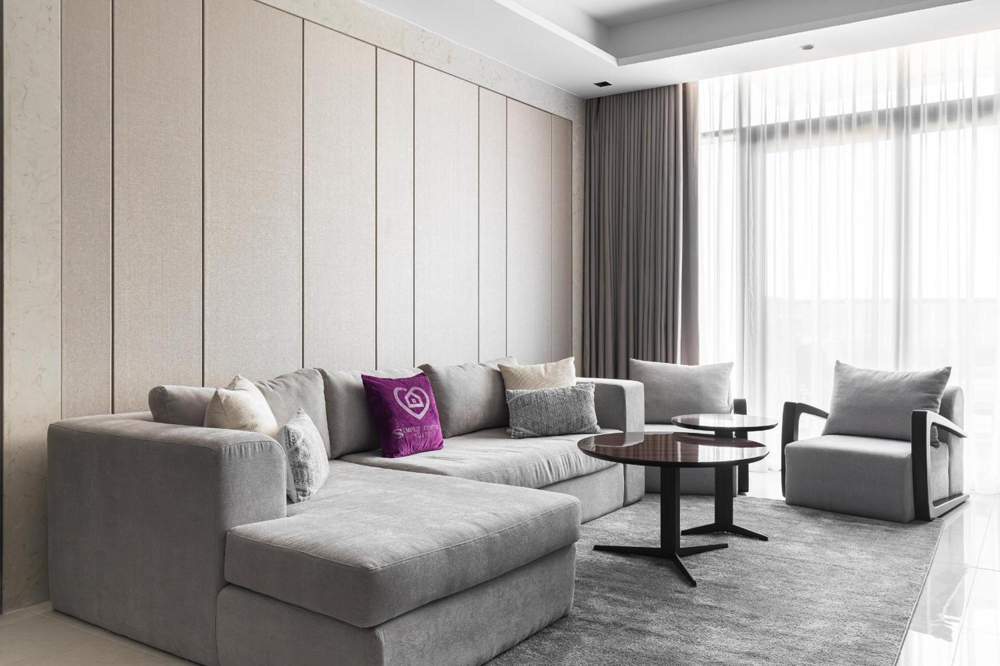 Simply Comfort At Nobles Tower Luxury Burj View Apartemen *