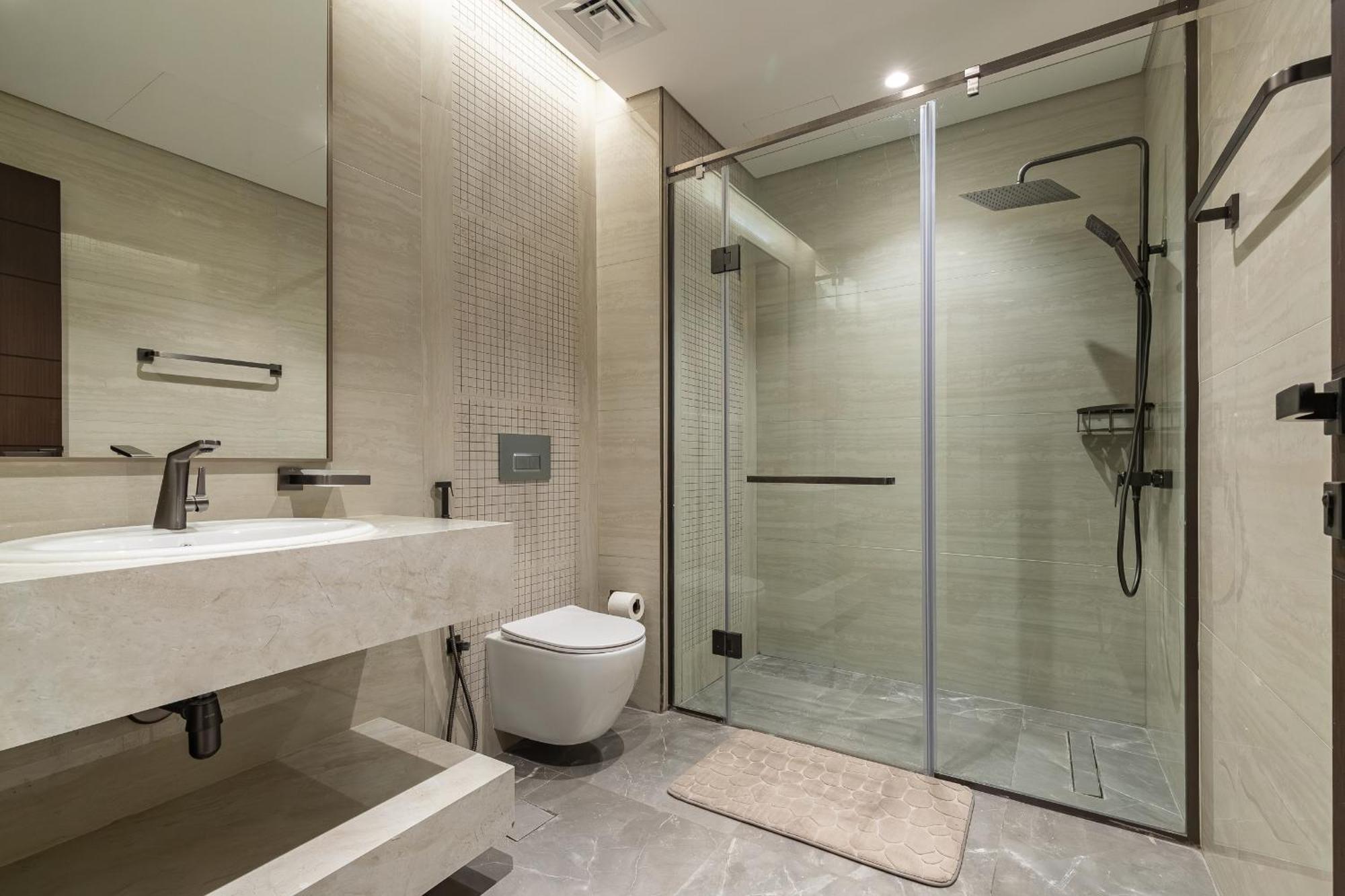 Simply Comfort At Nobles Tower Luxury Burj View Apartemen Dubai