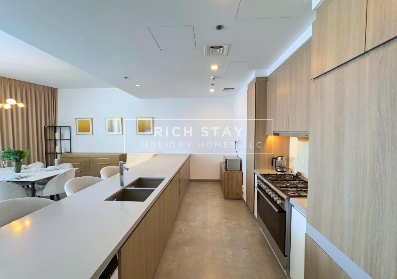 Exclusive 2br In Stella Maris, View,marina Appartement Dubaï