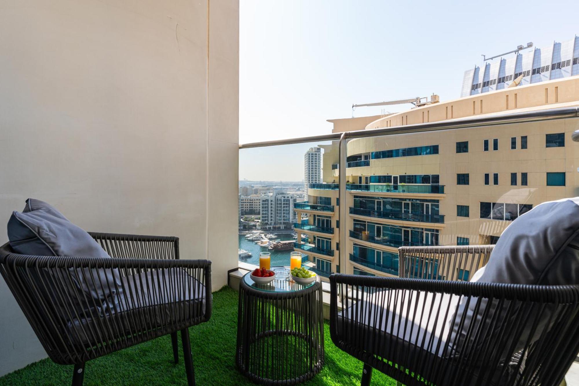 Apartemen Dubaiashome - Luxury Special Dubai