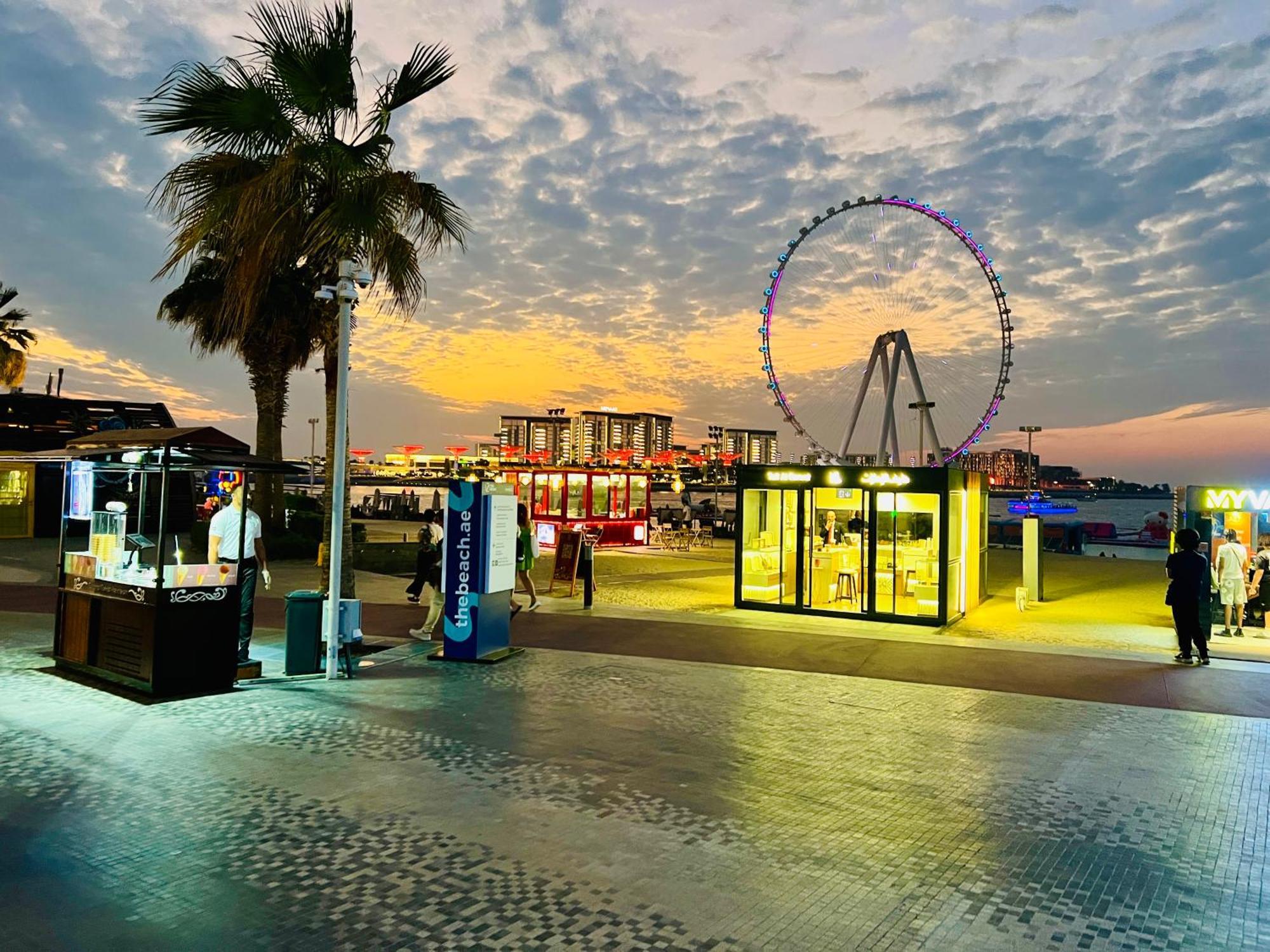 1 Bedroom Flat, Luxury Amenities, Opp & Club With Free Parking In Marina Dubai