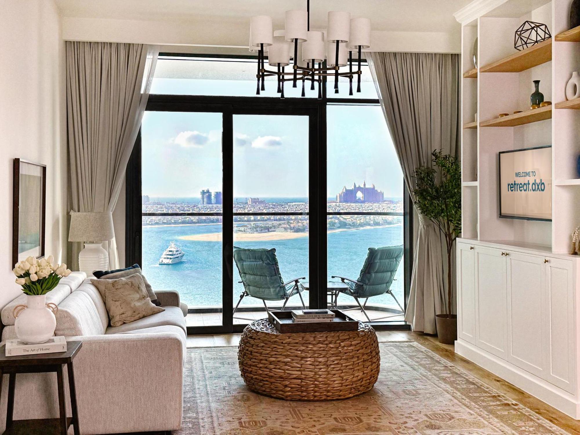 Appartement Iconic Palm And Atlantis View With Private & Pool Dubaï