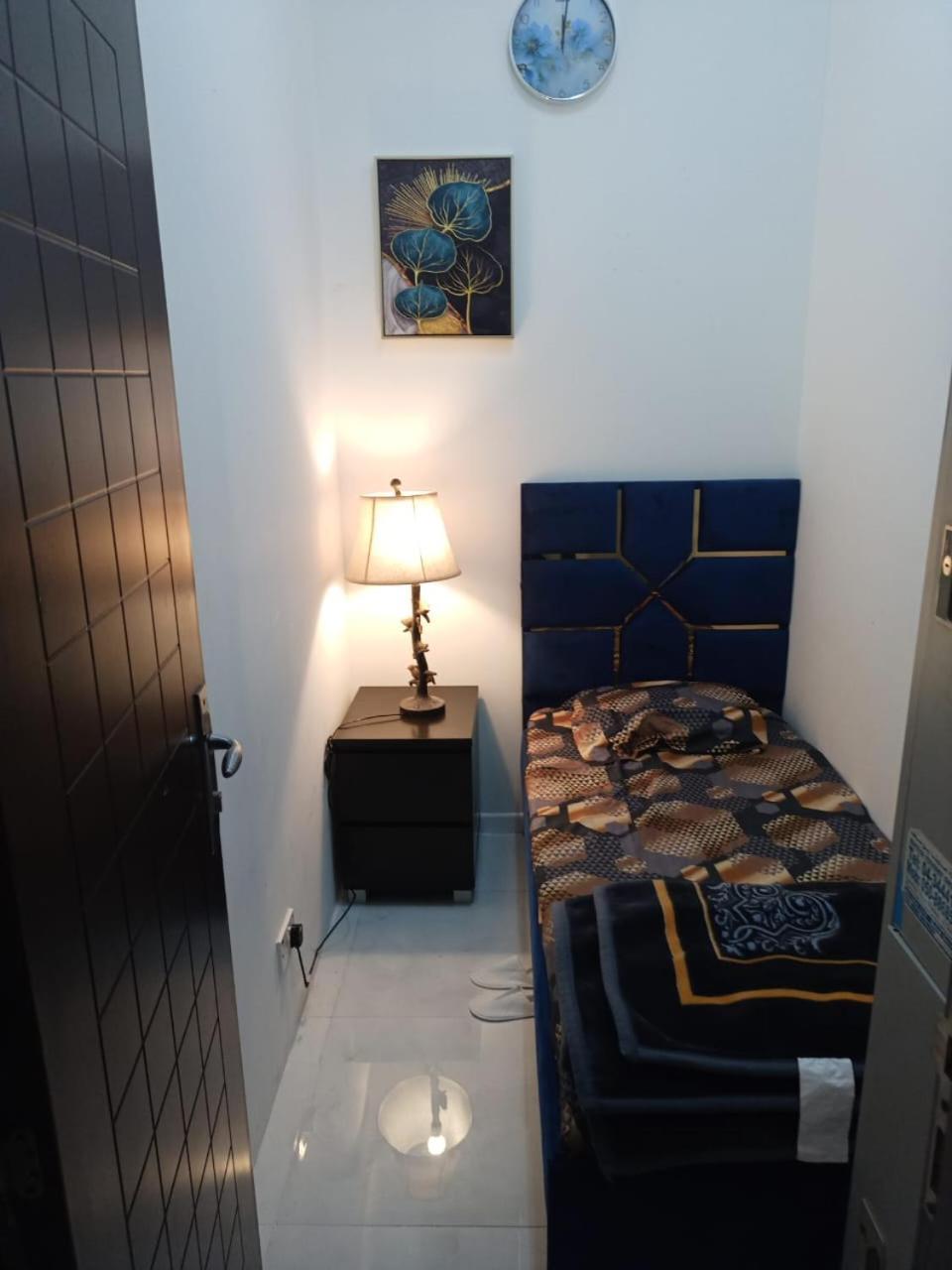 Elite Space Partition In Very Near Union And Banyas Metro - Creek - Gold Souq Hôtel capsule *