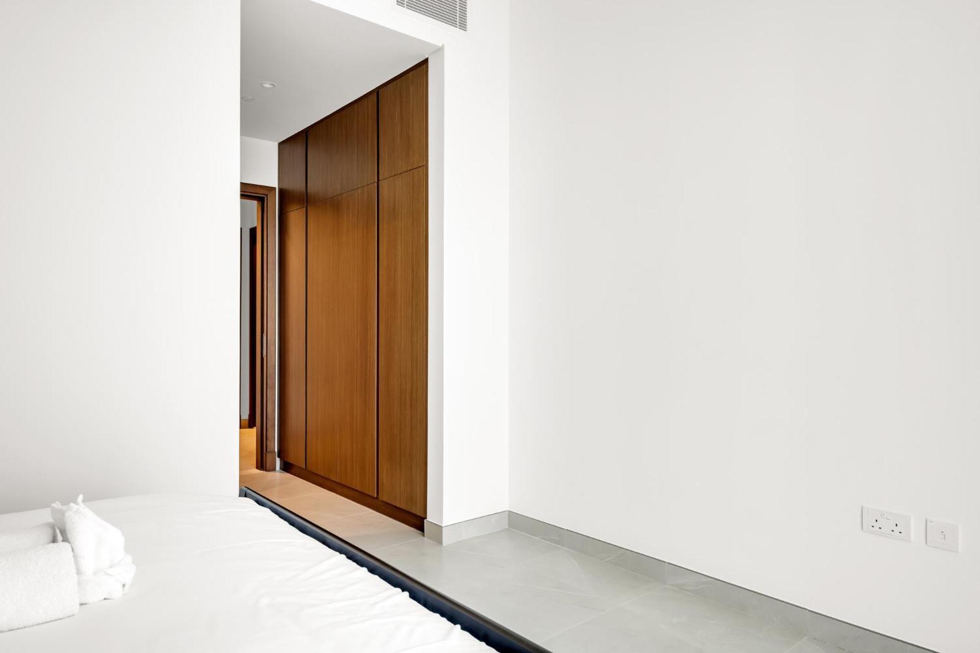 Apartamento Canalfront - Location Up To 7 Guests Dubái