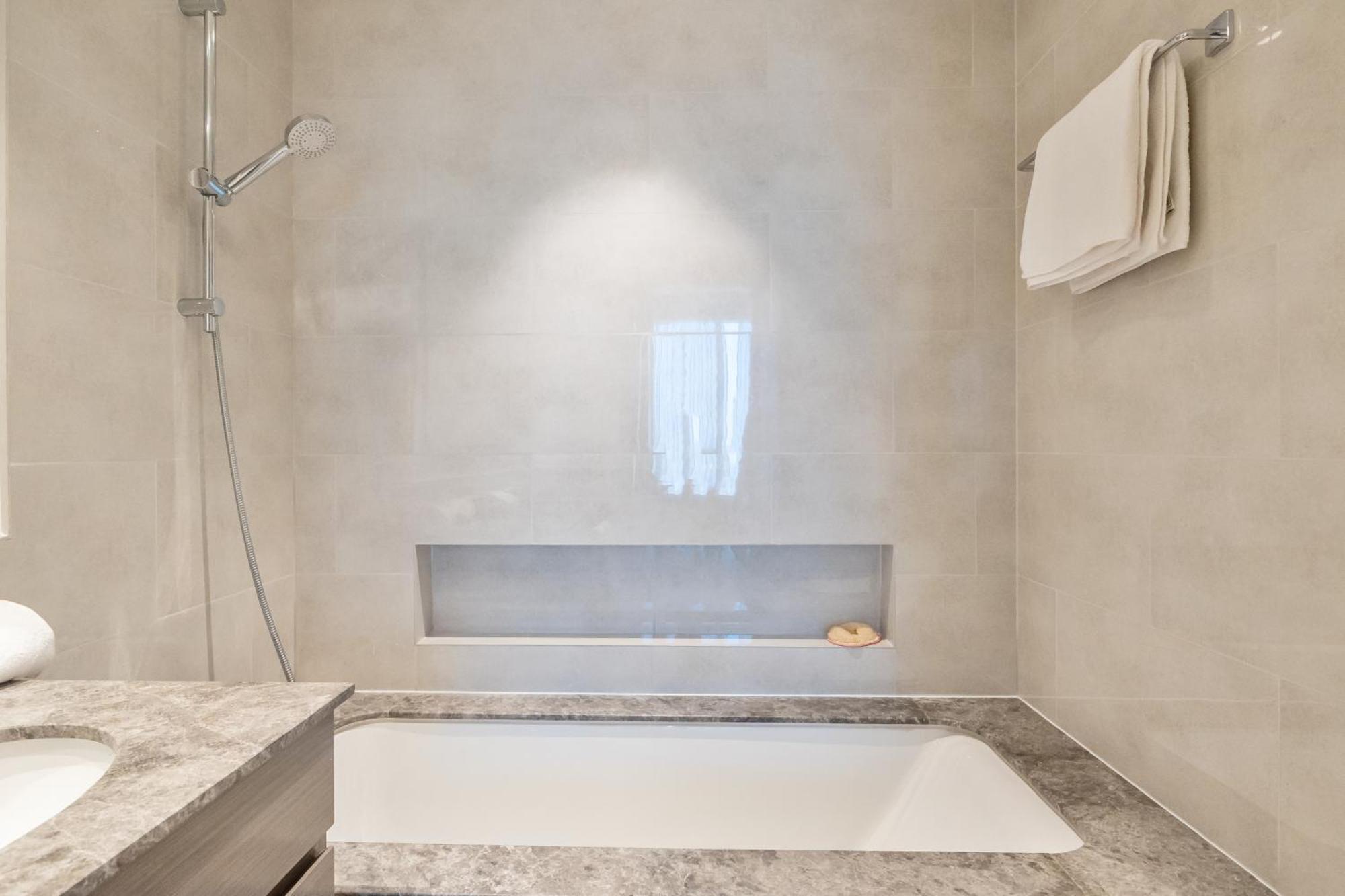2Br Downtown Views Near Burj Khalifa & Dubai Mall * Dubaï