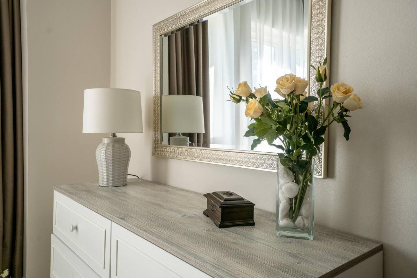 Apartamento Vibrant One Bedroom In Jbr Dubái