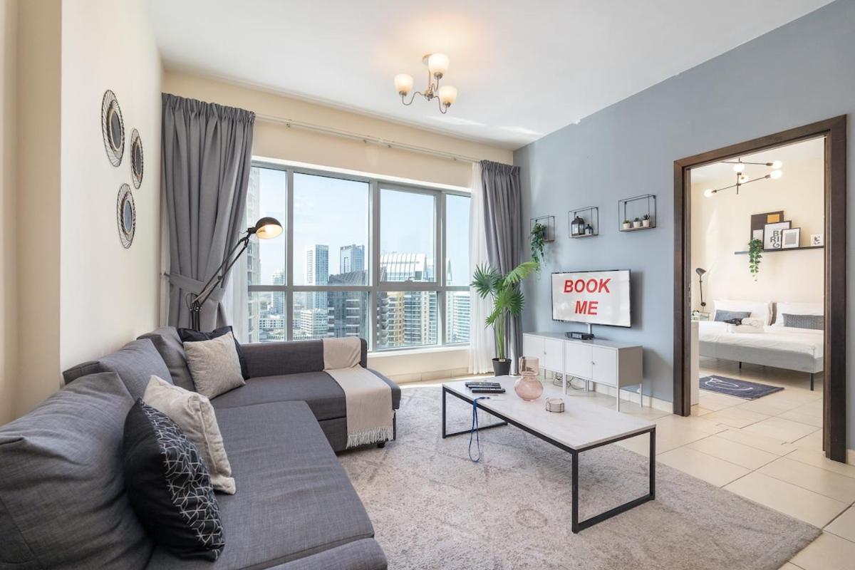 Stylish 1-bedroom In The Heart Of Jbr Apartment *