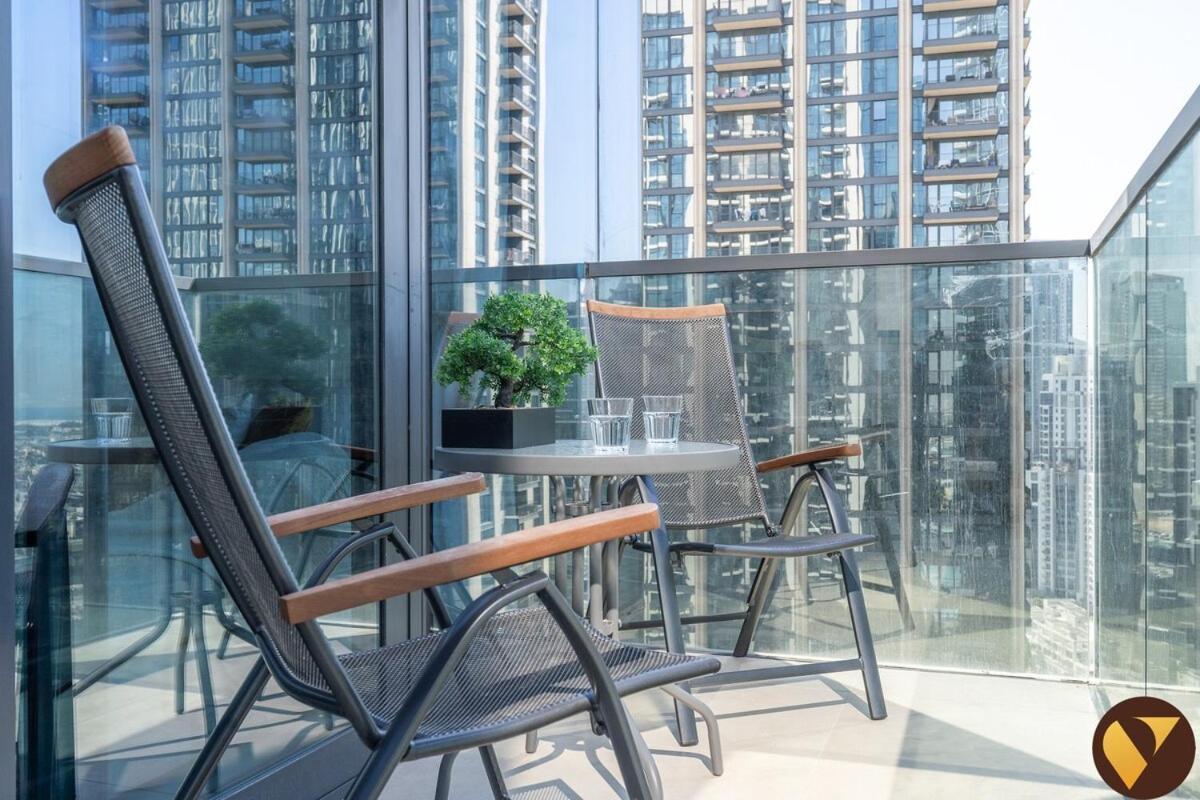 Vogue 30th Floor Skyline View With Balcony Near To Burj Khailfa And Mall, Act One By Emaar, Downtown Dubai, Sheikh Mohammed Bin Rashid Boulevard Dubai