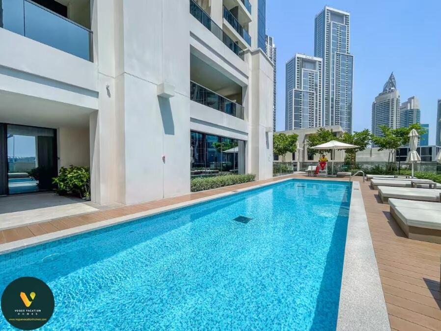 Appartement Vogue 30th Floor Skyline View With Balcony Near To Burj Khailfa And Mall, Act One By Emaar, Downtown Dubai, Sheikh Mohammed Bin Rashid Boulevard