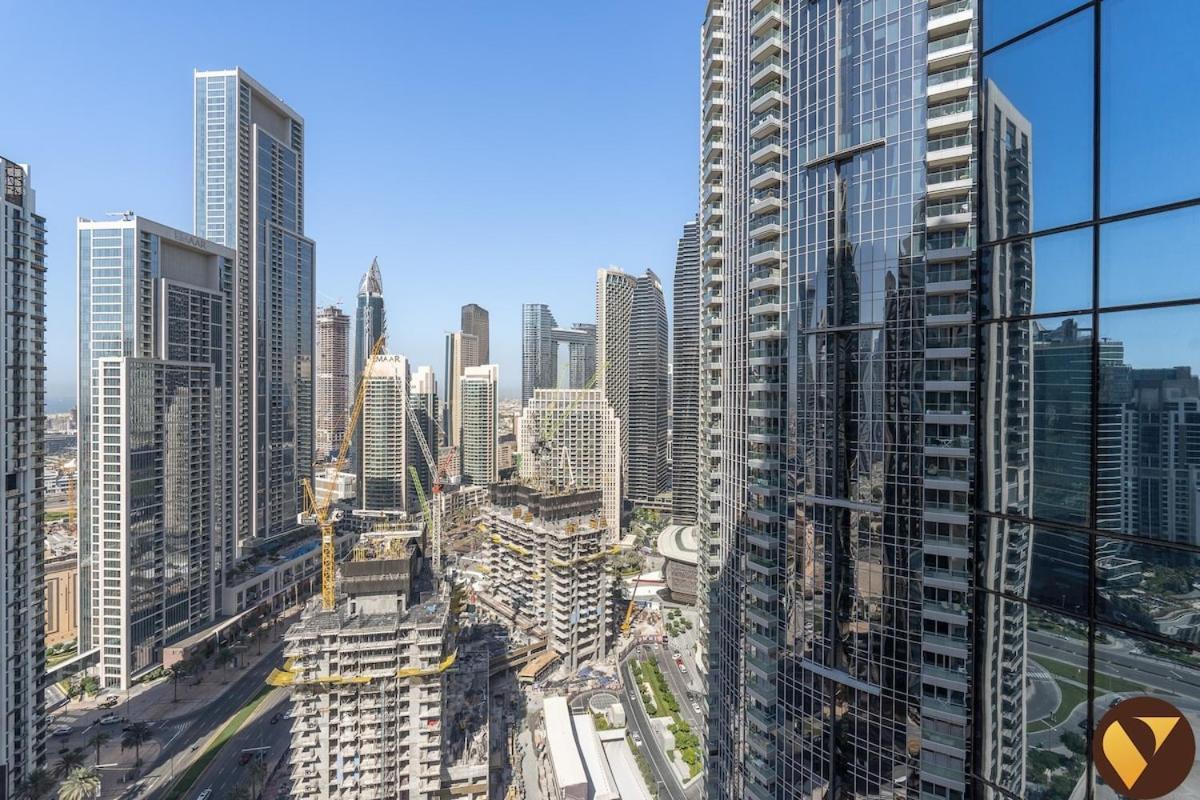 Appartement Vogue 30th Floor Skyline View With Balcony Near To Burj Khailfa And Mall, Act One By Emaar, Downtown Dubai, Sheikh Mohammed Bin Rashid Boulevard