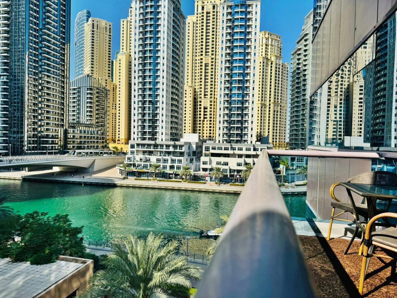 Appartement Stylish Marina View With Private Marina Walk Access Dubaï