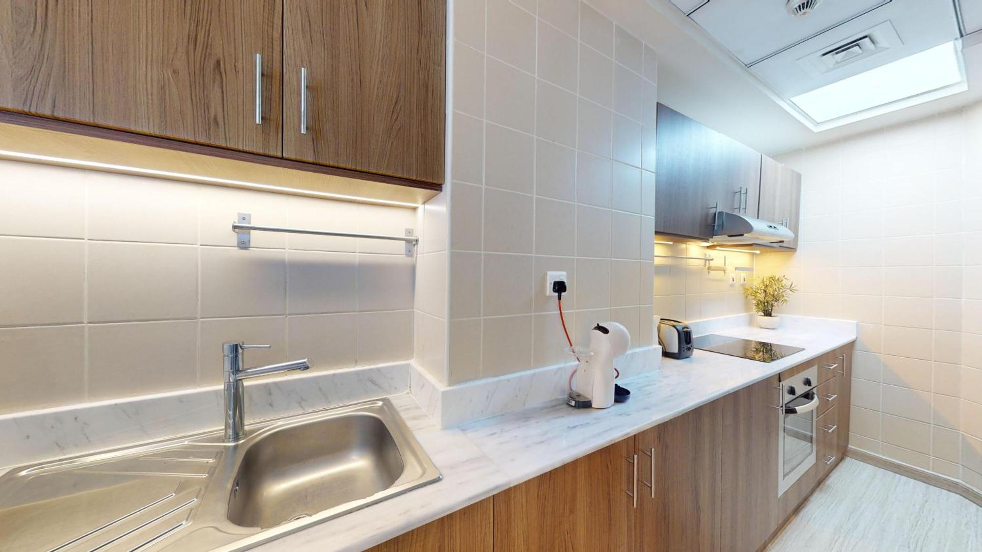 With 1 Bedroom In Marina Torch - Al Marsa St - Appartamento Dubai