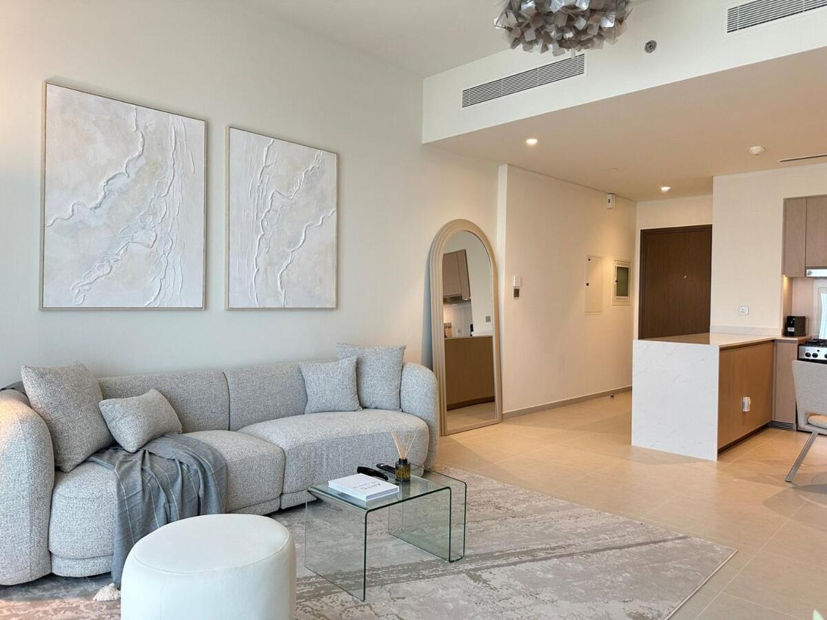 Dar Vacation -stylish And Modern 1bdr, Near Burj Khalifa Lägenhet