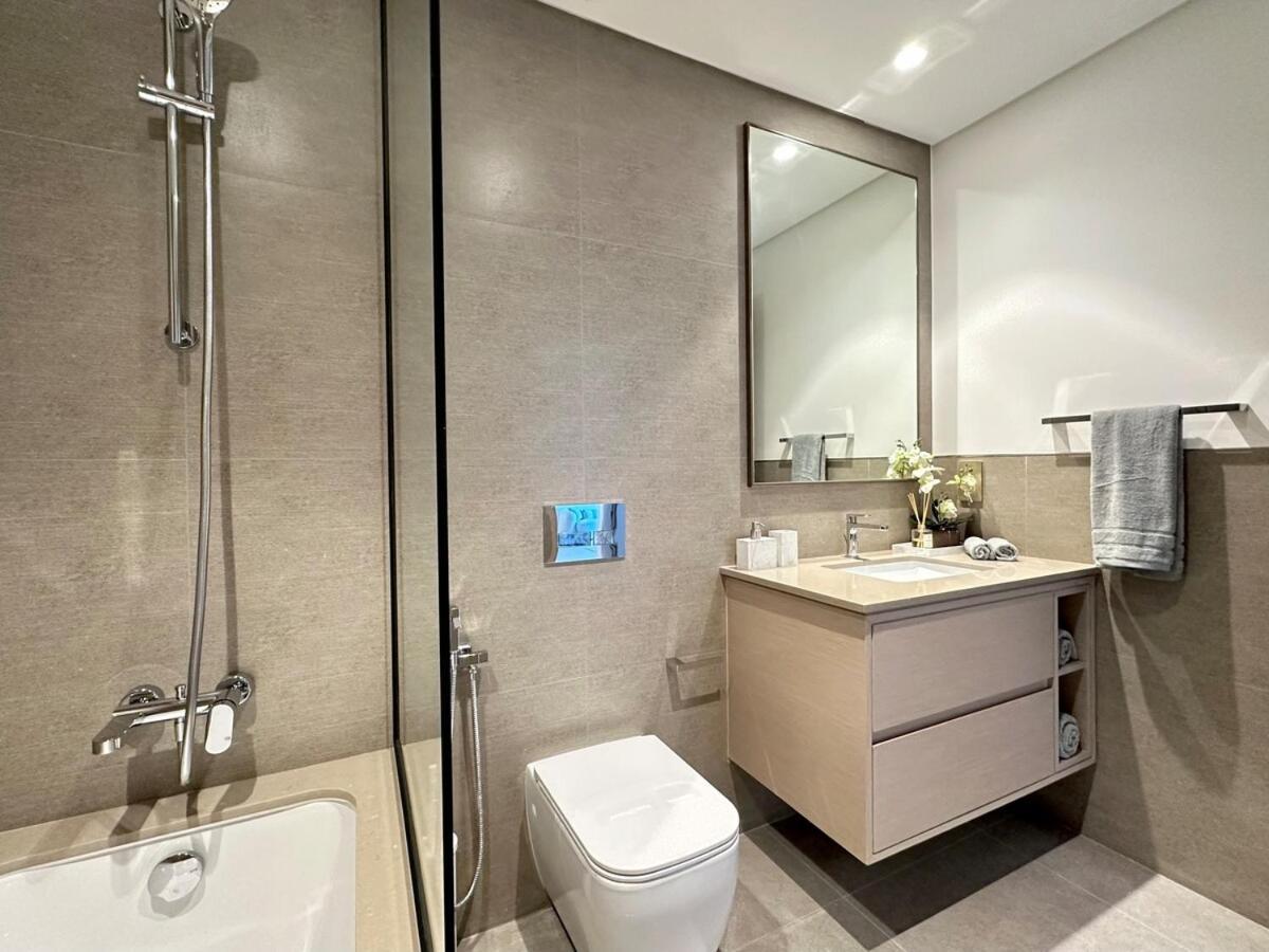 Dar Vacation -stylish And Modern 1bdr, Near Burj Khalifa Appartement Dubaï