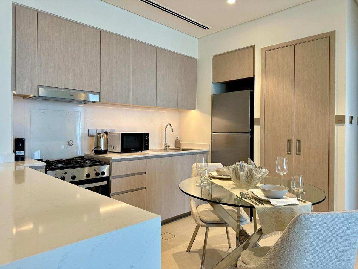 Dar Vacation -stylish And Modern 1bdr, Near Burj Khalifa Lägenhet