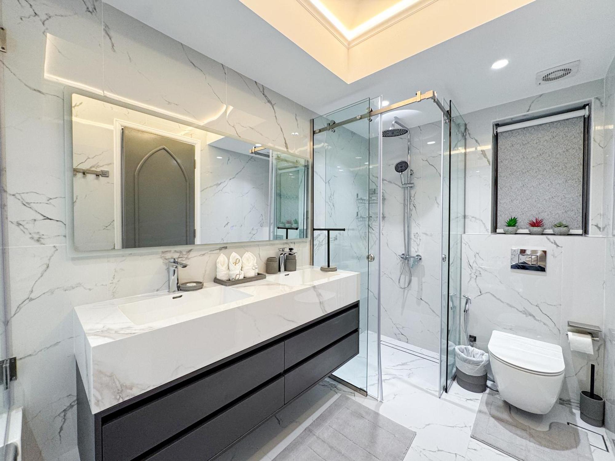 Luxurious 2 Bedroom With Mall Fountain View Facing Burj Khalifa Appartement *