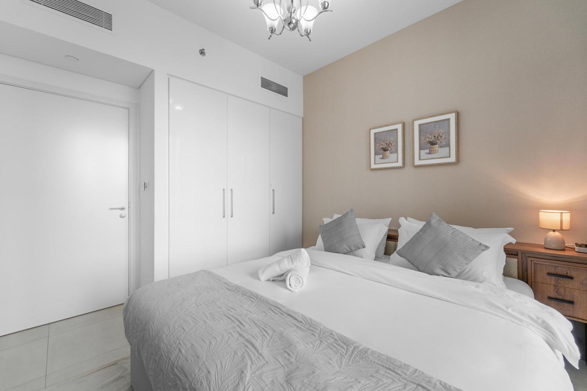 Appartement Amazing 2br Burj Khalifa View Steps Walk To Dubaimall Dubaï
