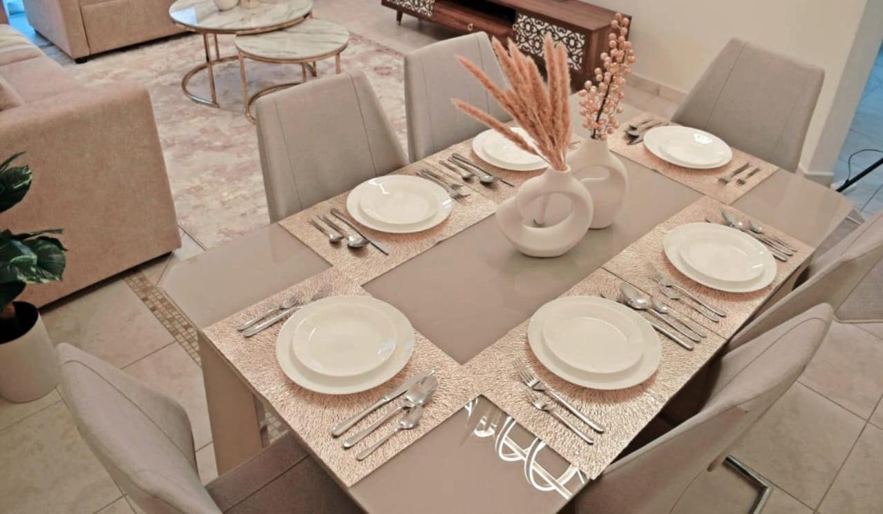 Appartement Stylish Marina View With Private Marina Walk Access *