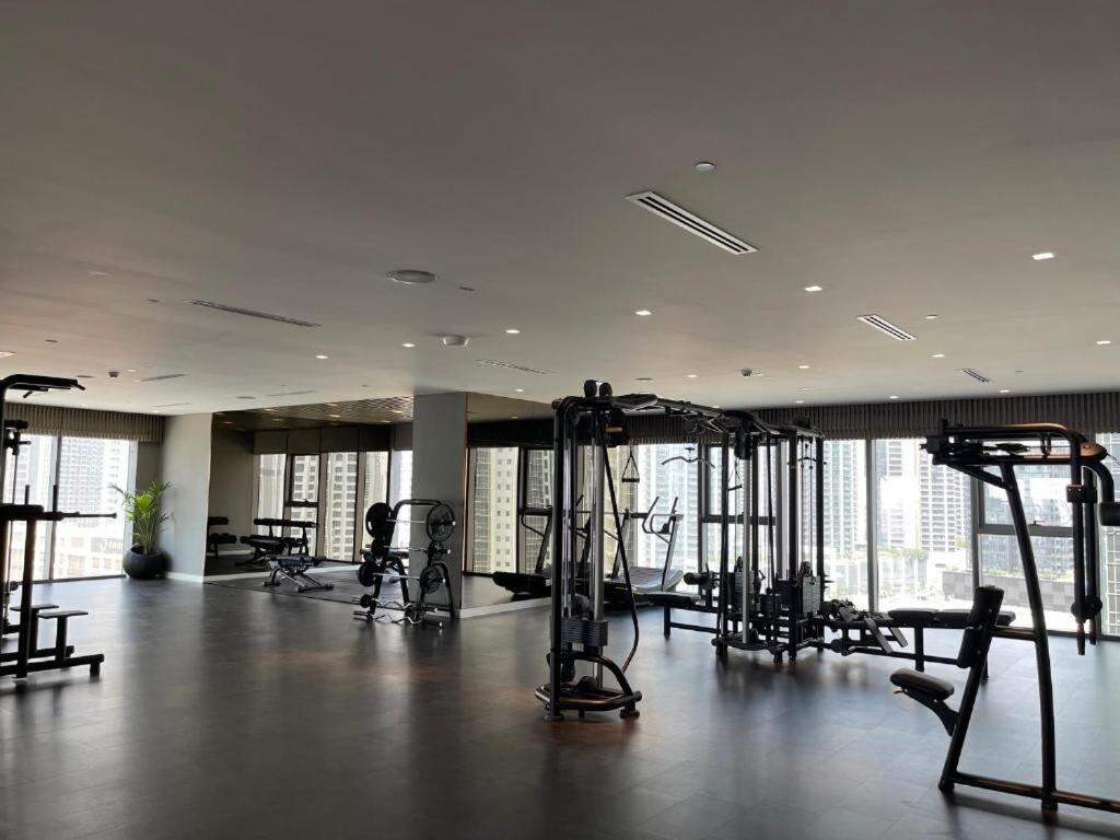 Paramount Midtown 2br With Burj Khalifa Views Appartamento