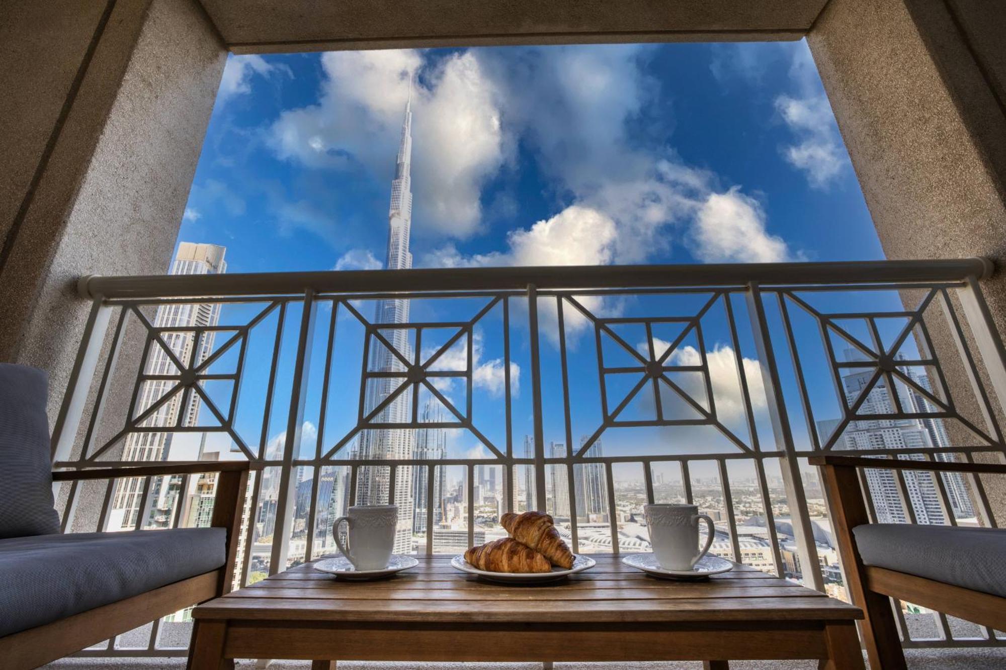 Signature Burj Khalifa View