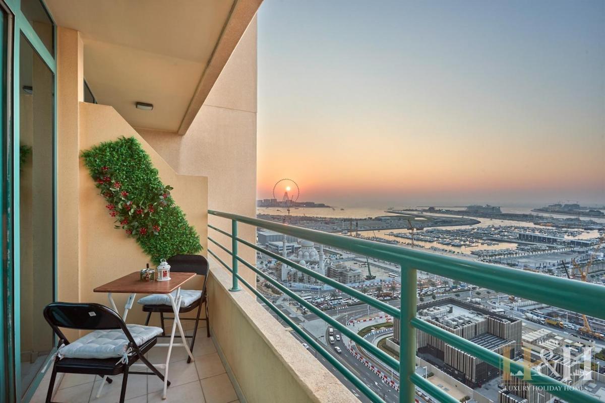Sunset Bliss Eye Views Dubai