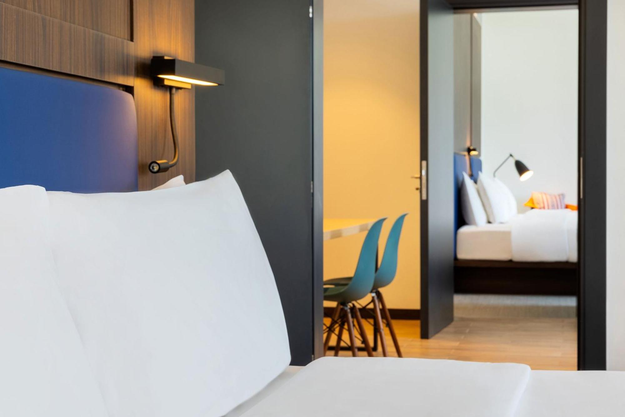 Aloft Al Mina, Jumeirah Hotel Dubái