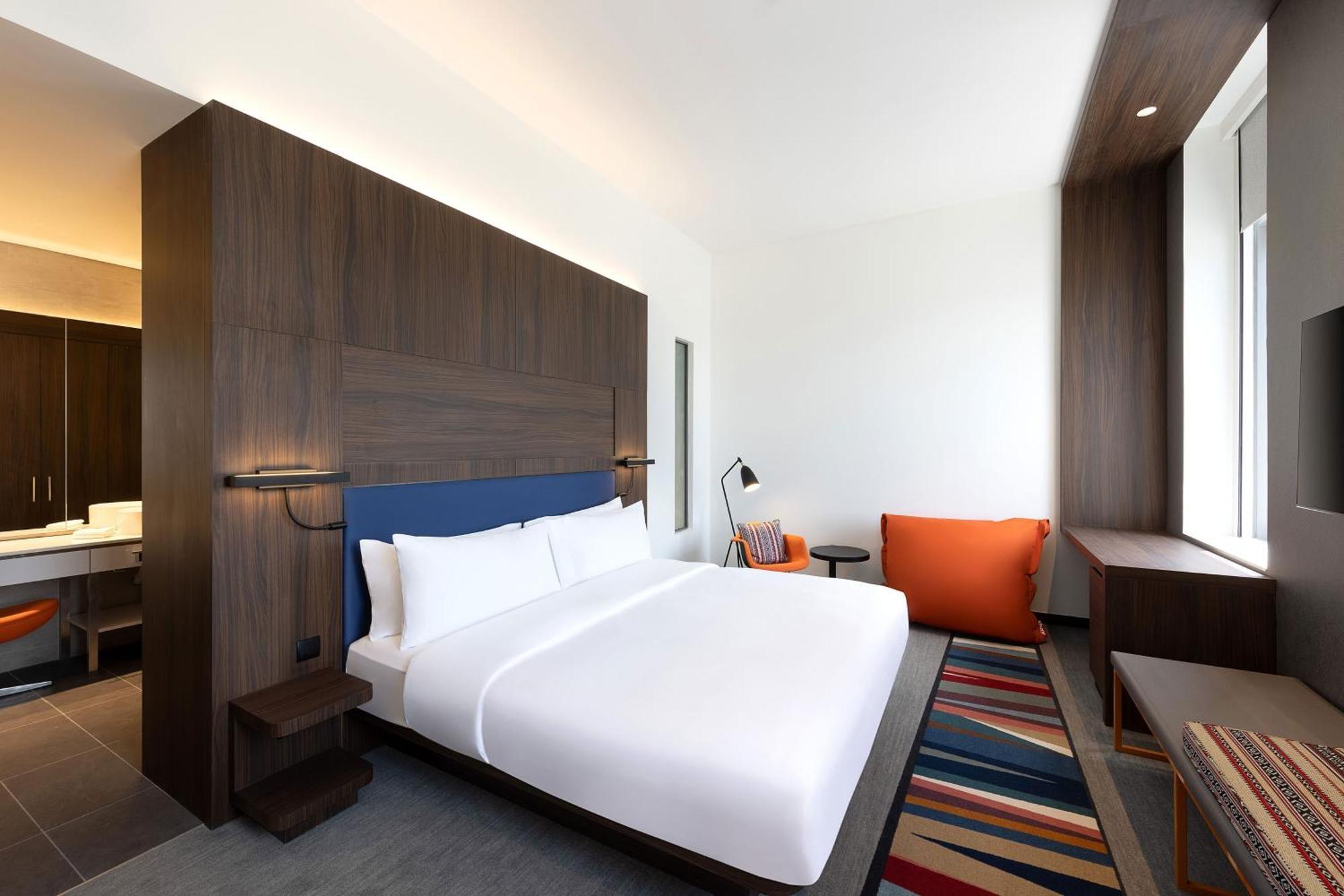 Aloft Al Mina, Jumeirah 4* Dubái
