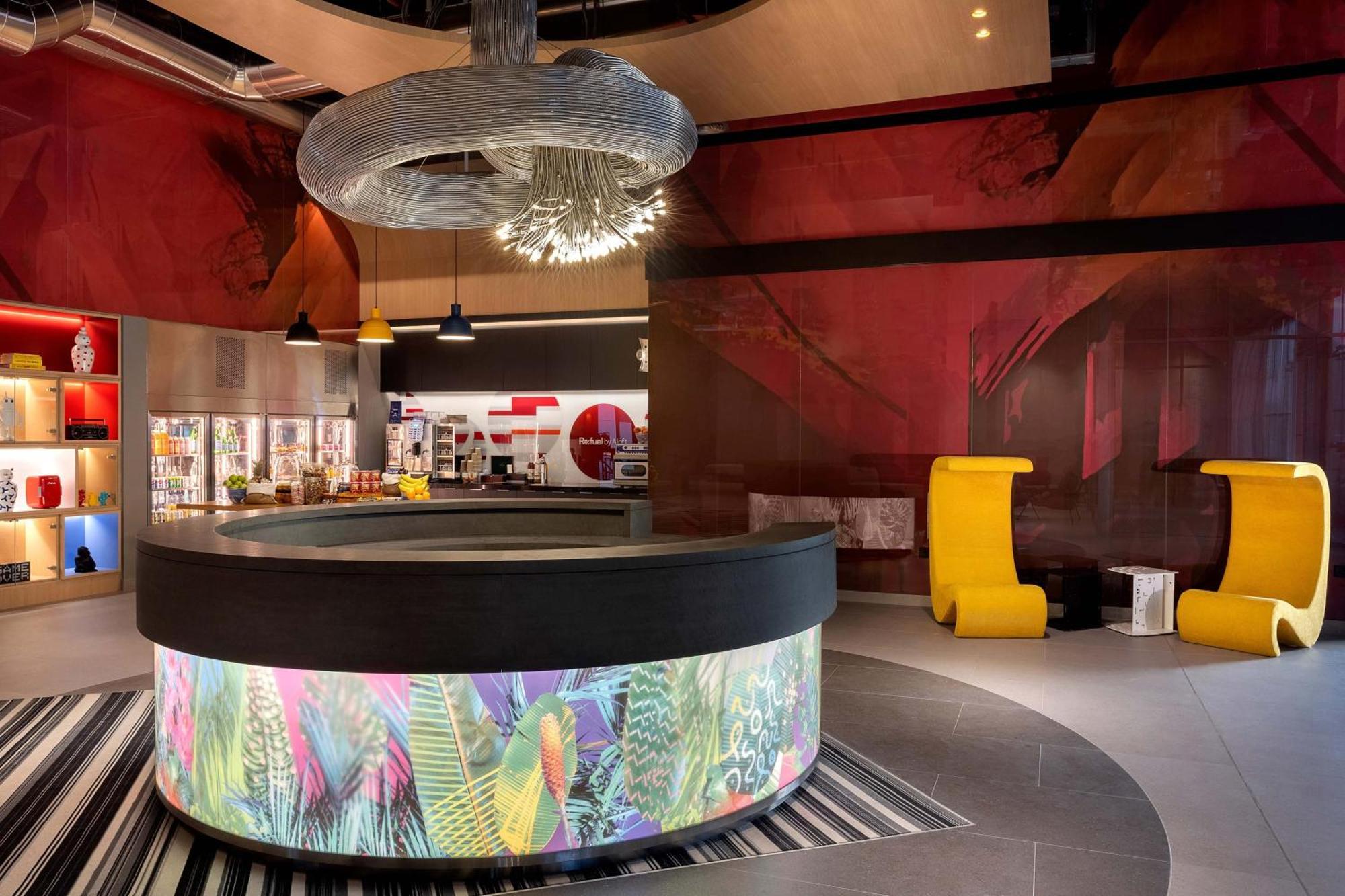 Hotel Aloft Al Mina, Jumeirah Dubái