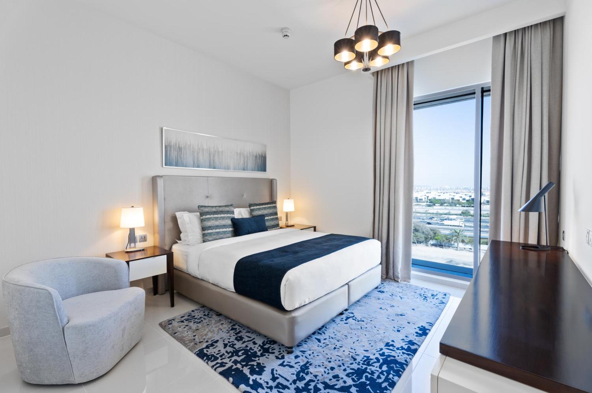 Aliving Luxury 1br Avanti Towers Business Bay *