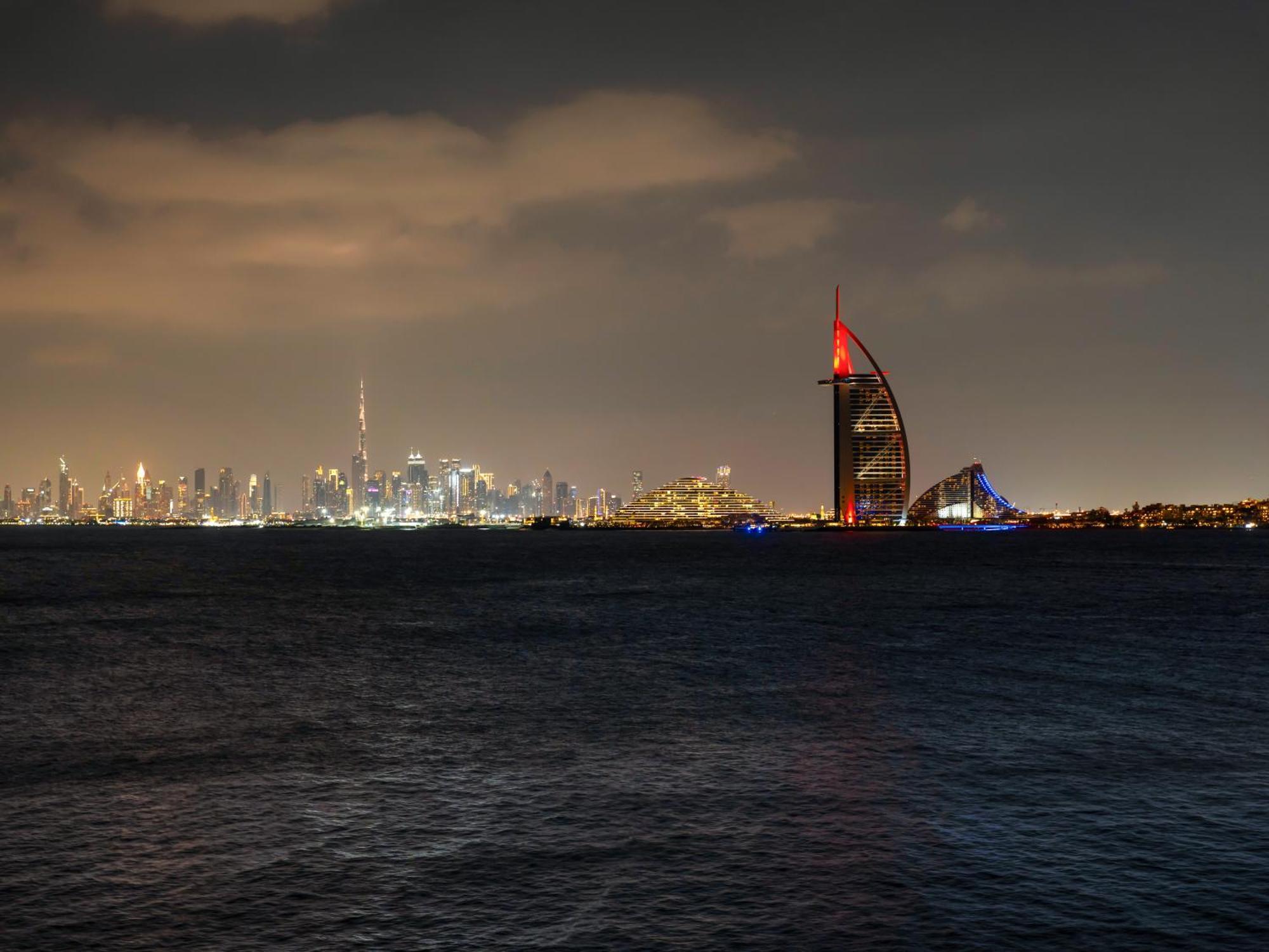 Luxury In Anantara With Stunning Burj Alarab & Sea Views * Dubaï
