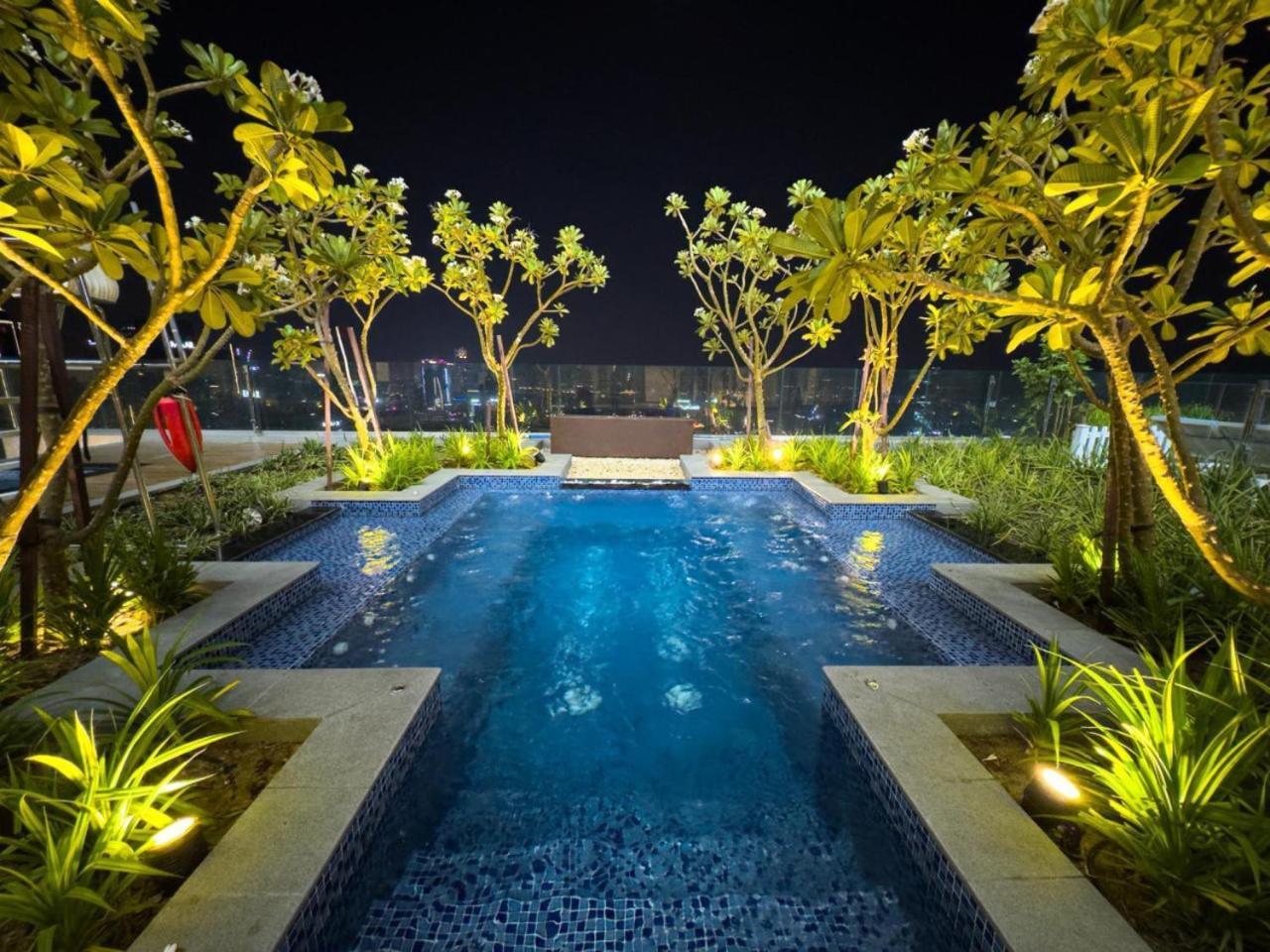 Urbanstays - Paramount Midtown * Dubaï