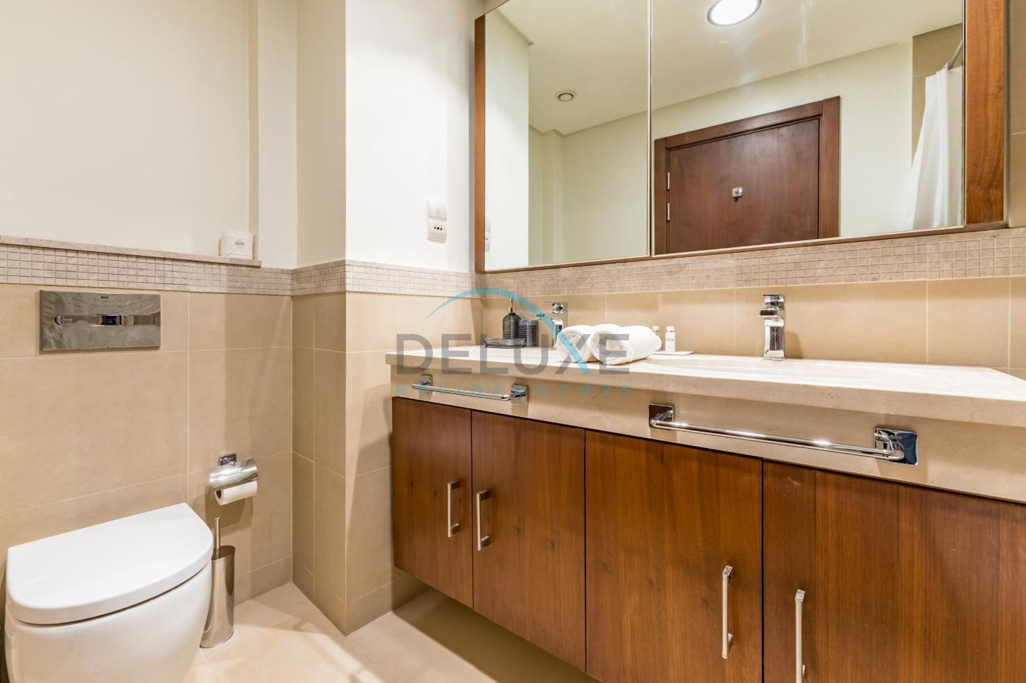 Views 2br Close To Burj Khalifa & Mall, Burj Vista Tower 2, Downtown By Deluxe Homes Dubaï