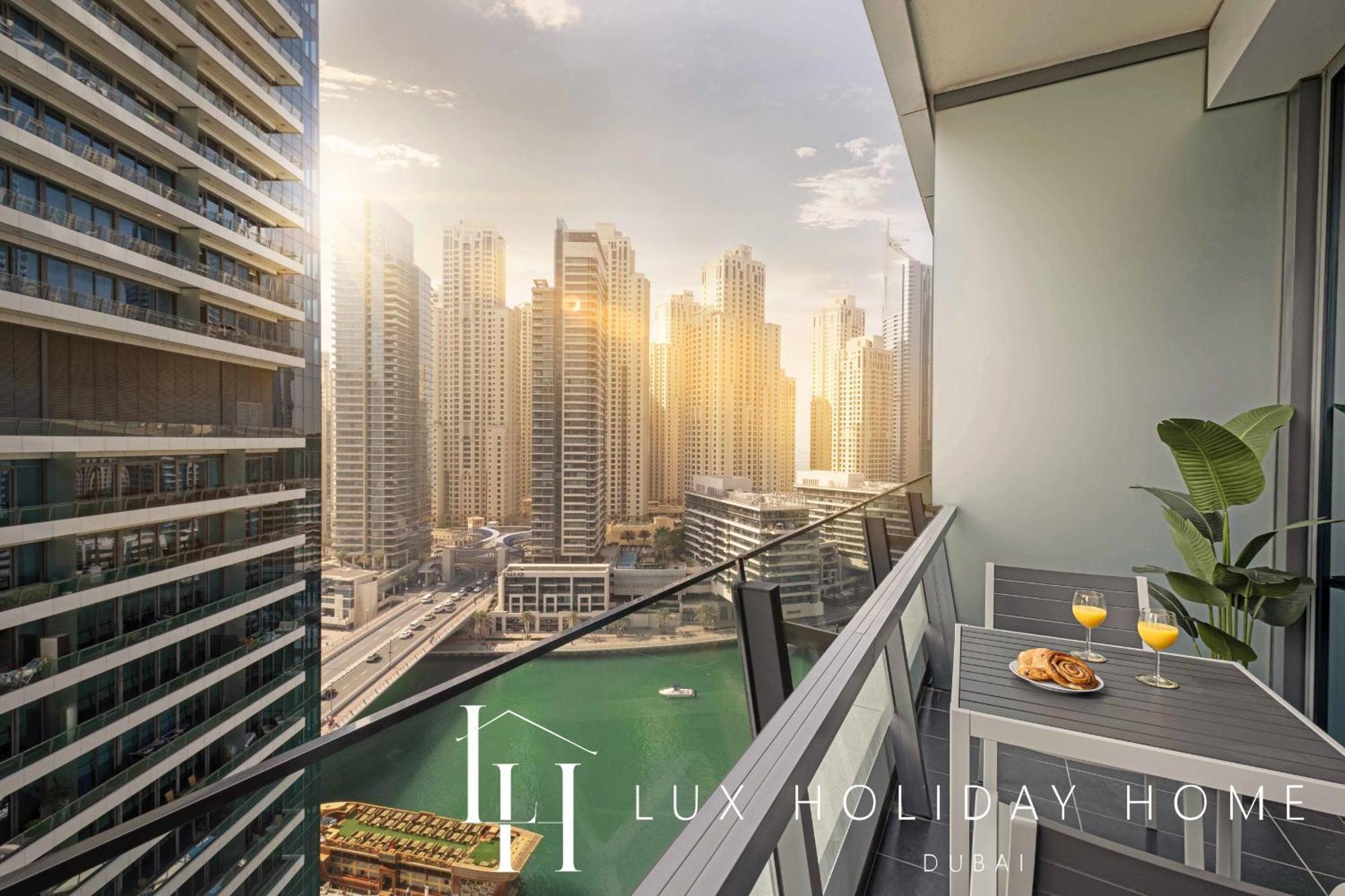Lux The Silverene Marina View *