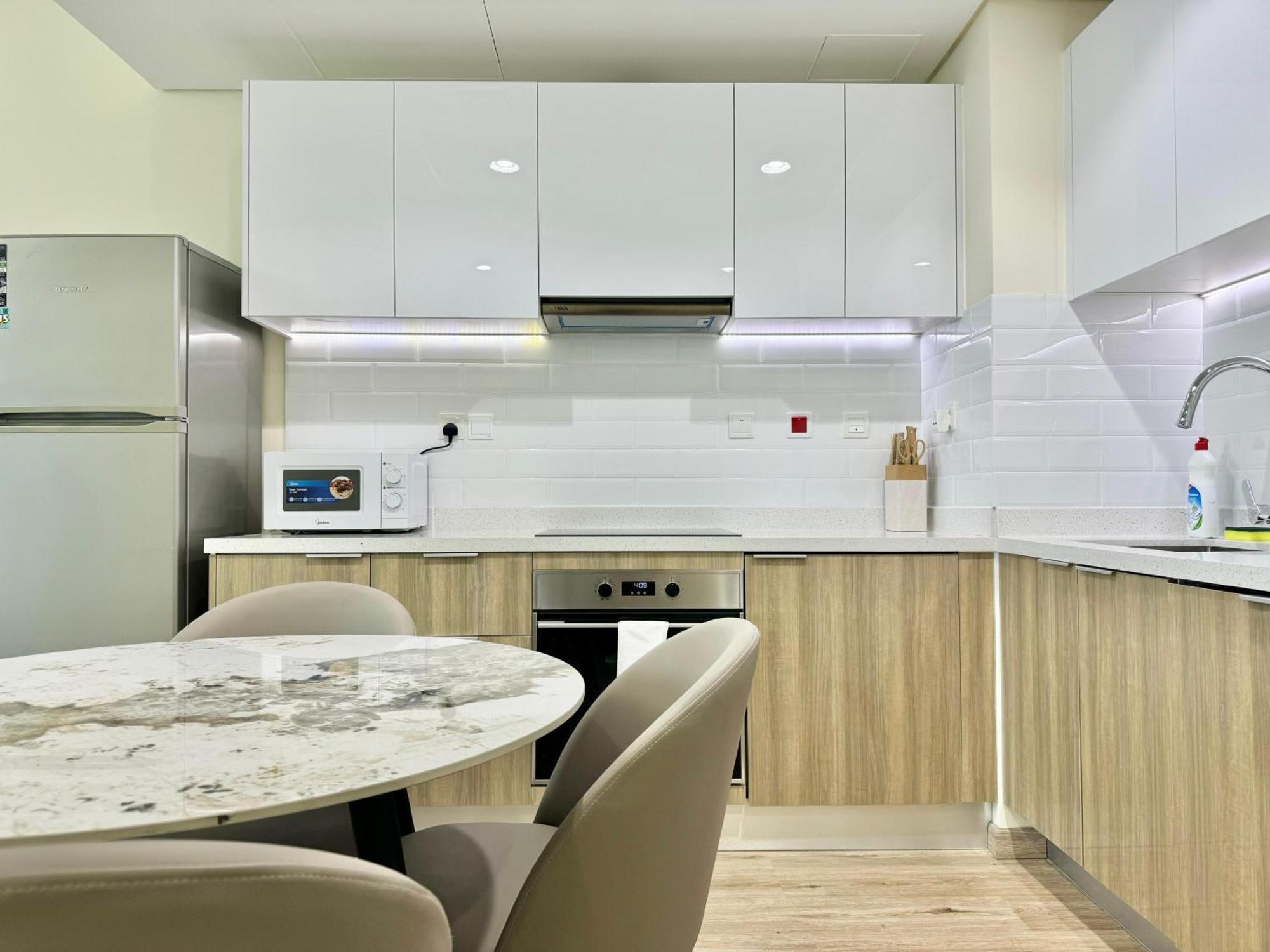 1 Bedroom With Beautiful View In Marina Appartement *