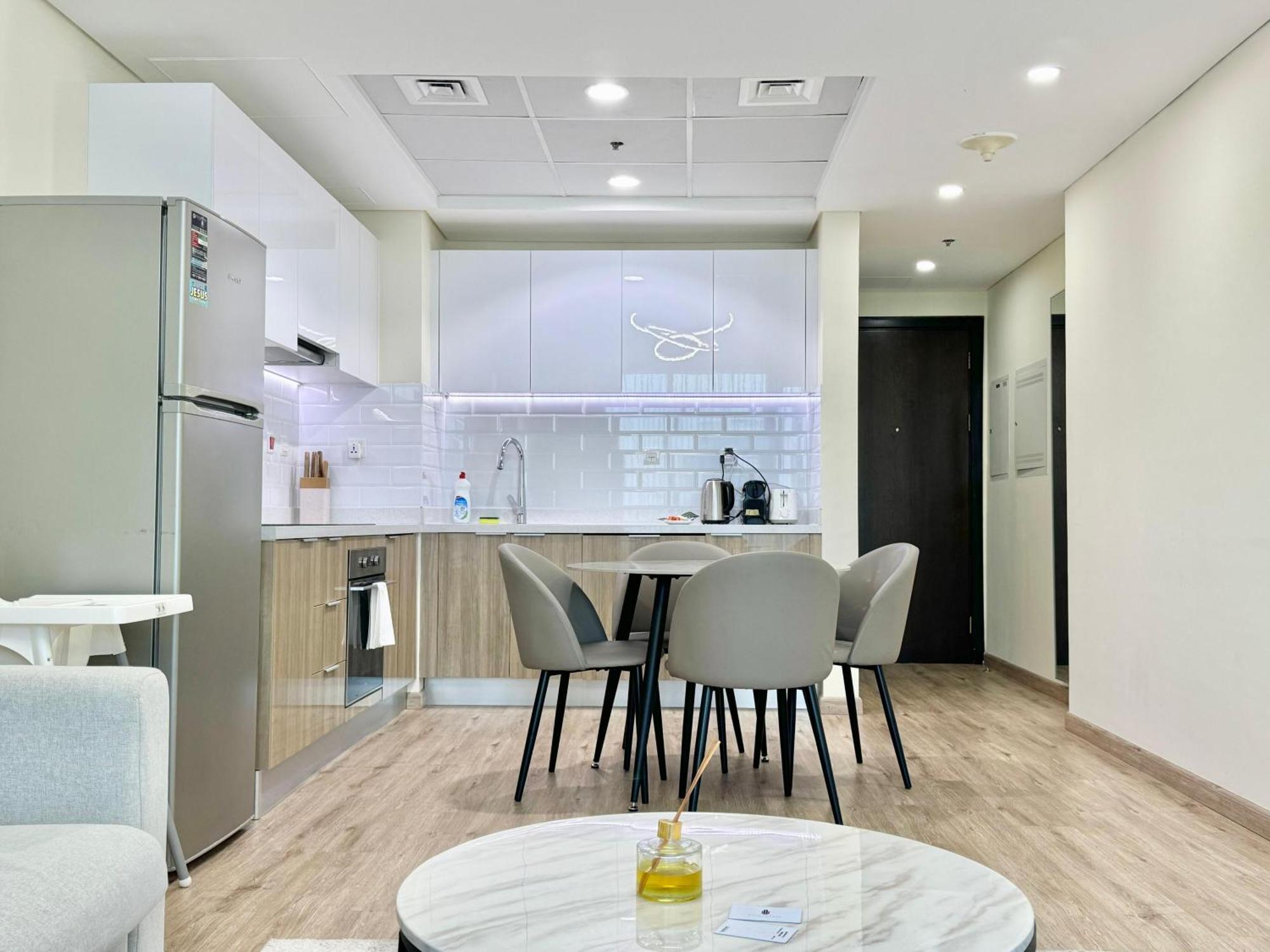1 Bedroom With Beautiful View In Marina Appartement *