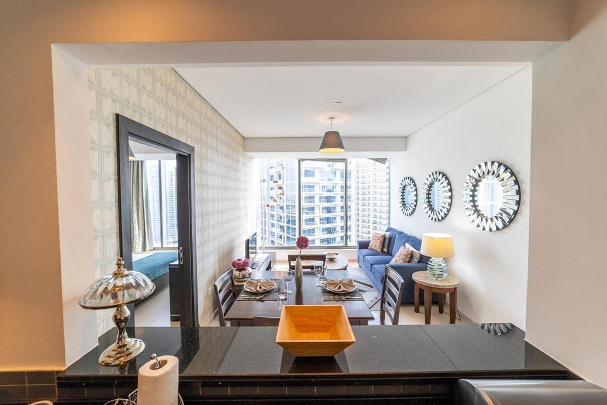 Appartement 1br Spacious In Silverene Tower - Marina By Pk Holidays Dubaï