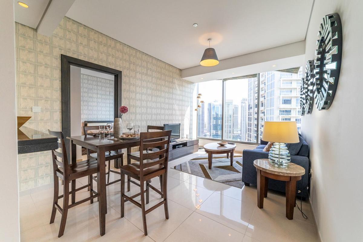 Appartement 1br Spacious In Silverene Tower - Marina By Pk Holidays