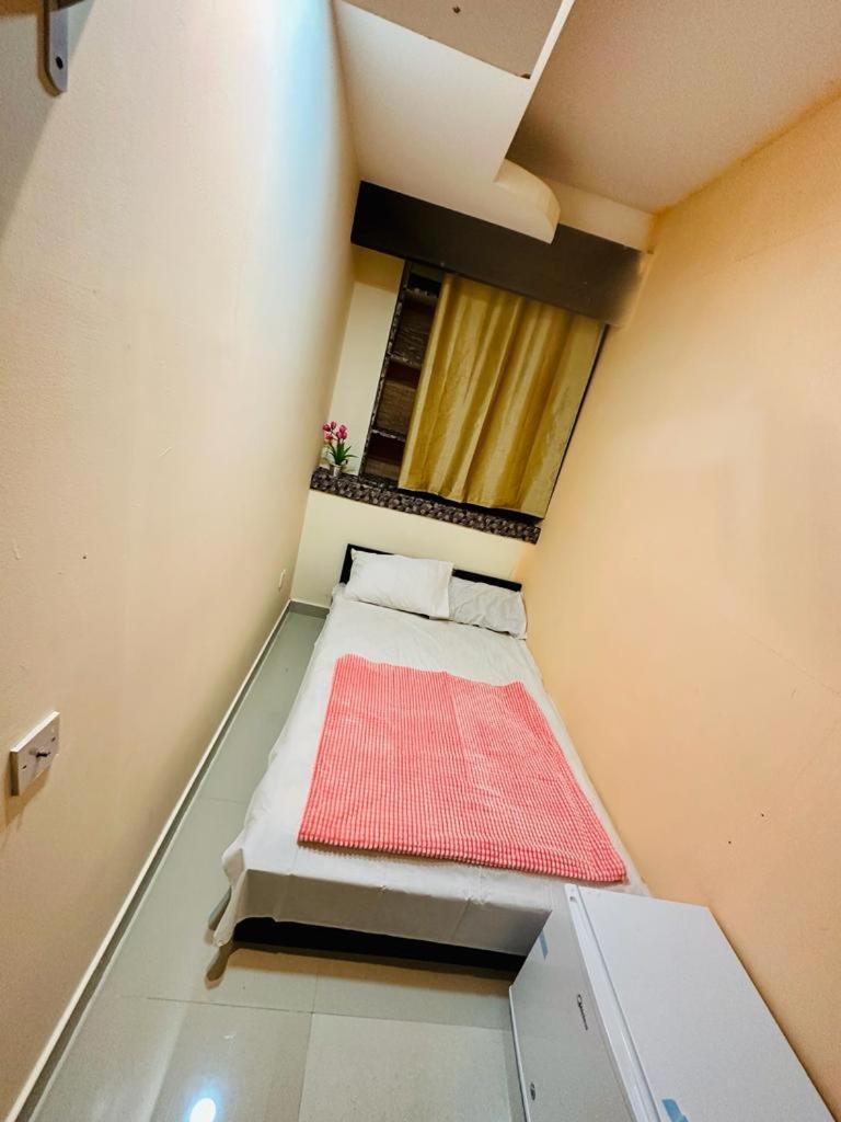 Couples Tv Fridge Close To Metro Accommodatie bij particulieren